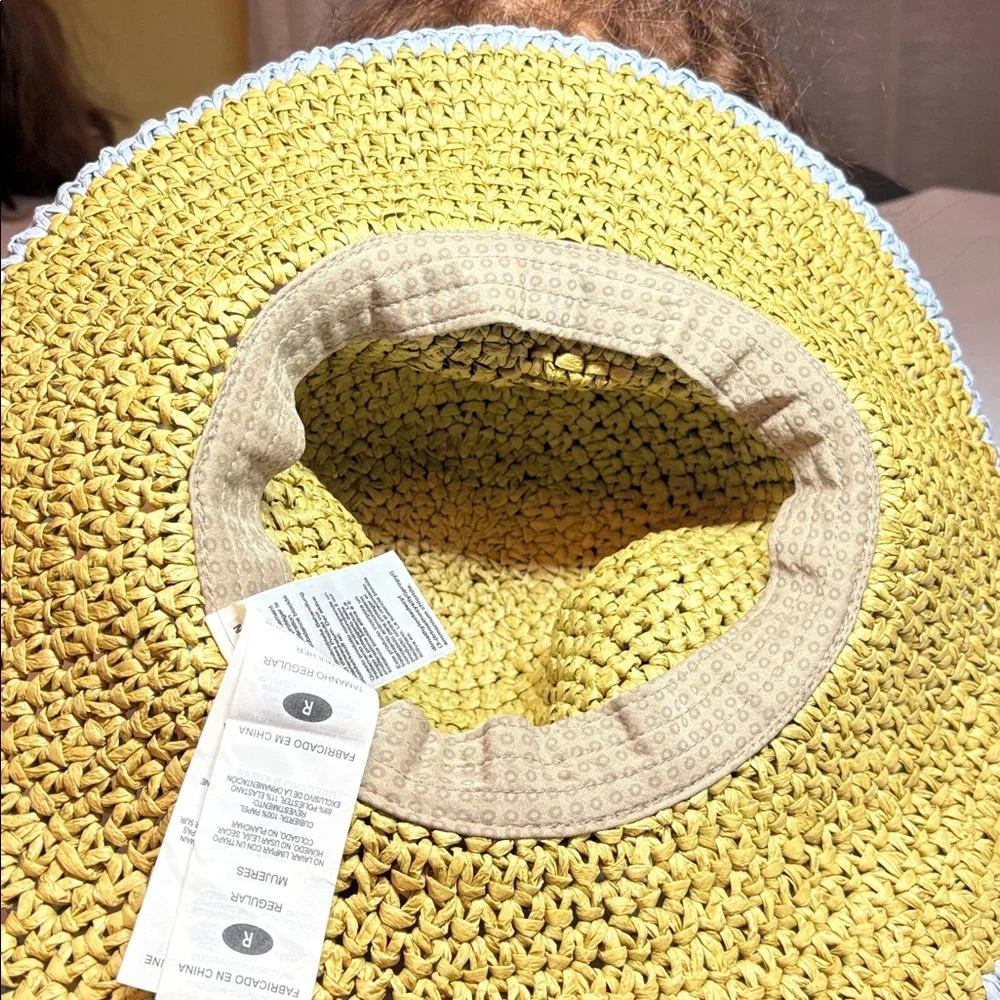 Mountain Hardwear Tan and Blue Paper Floppy Brimmed Sun Hat Size Regular